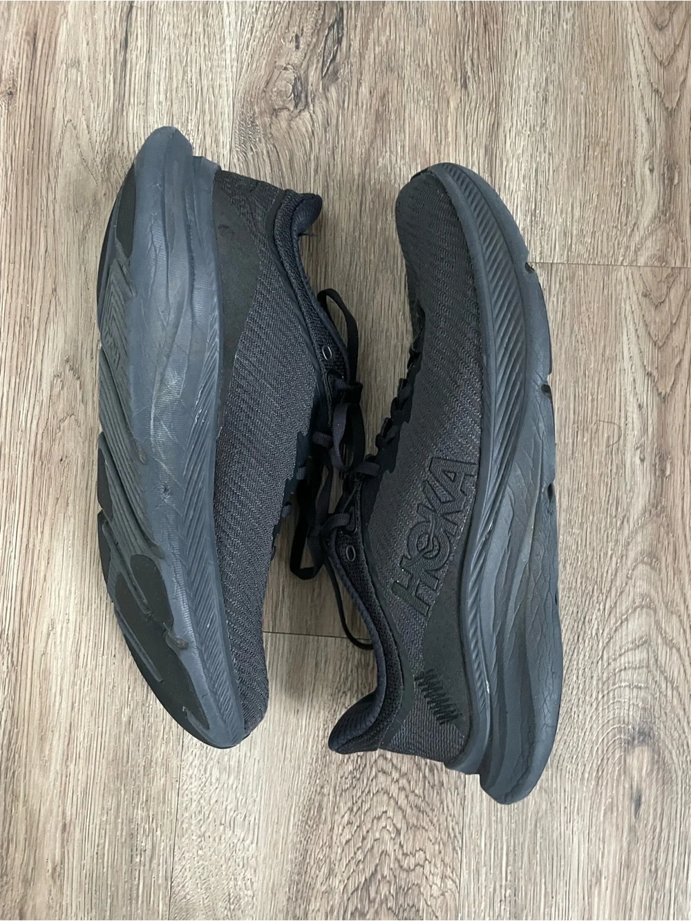 Men Size 9.5 Hoka One One Solimar Black Gum Running Shoes